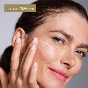 Cremă de zi Anew Ultimate cu SPF 20