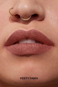 💄 Ruj rezistent Power Stay Feisty Fawn – culoare calda si eleganta naturala - Img 2