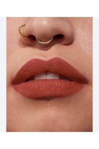 Power Stay Amber Goddess – Ruj rezistent pentru buze impecabile - Img 2