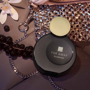 Apa de parfum Far Away Glamour – eleganță și magnetism sofisticat 🌌✨💖