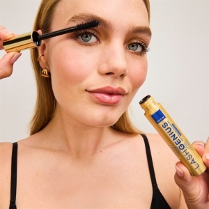 Mascara rezistentă la apă Lash Genius Multitask Multiply Blackest Black – volum și alungire 10 ml