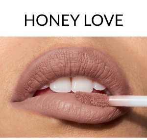 Ruj mat hidratant Honey Love – nuanță nude caramel pentru buze catifelate 7 ml