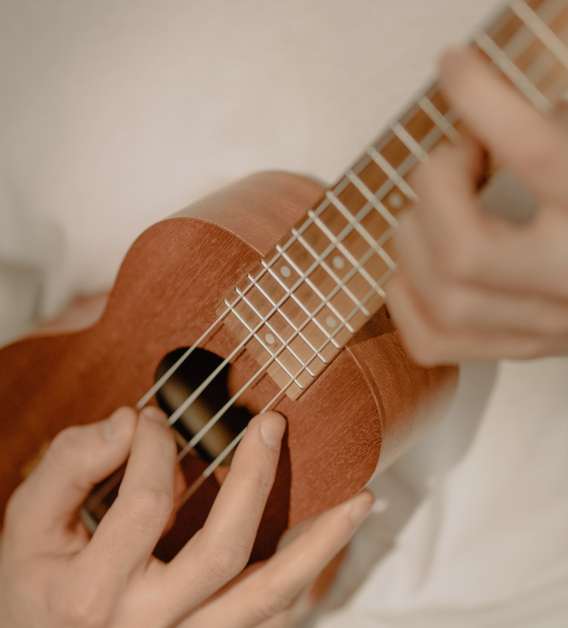Instrumente etnice diverse