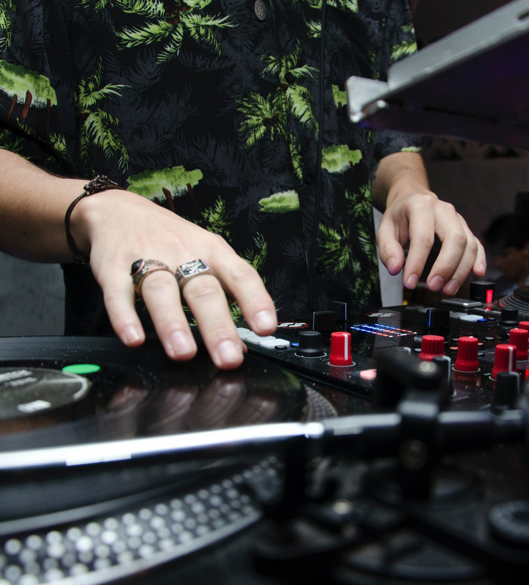 Echipamente DJ