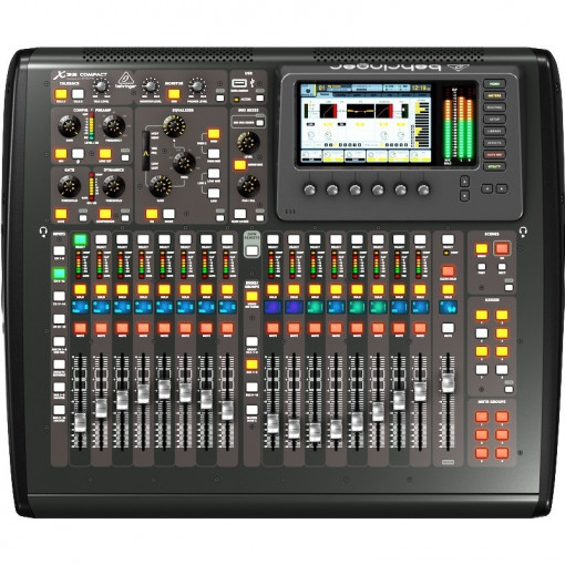 Behringer X32 Compact