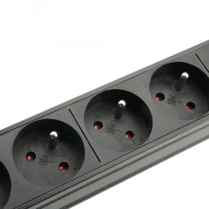 Adam Hall Power Strip 8 - Img 6