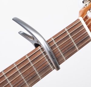 Ortega TWINcapo – Capodastru Chitara clasica/acustica/electric - Img 4