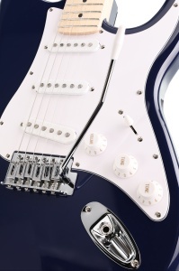 Arrow Tonecaster ST 111 Oceanic Maple/White - Chitară electrică tip Stratocaster, 3 doze single-coil, gât din arțar canadian - Img 4