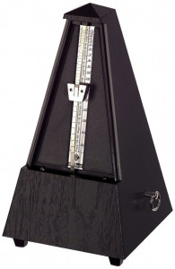 Wittner metronom forma de piramida negru