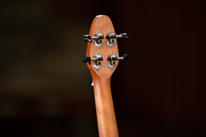 Ortega KEIKI K2 Set Ukulele Soprano - Agathis / Peace '68" - Img 7