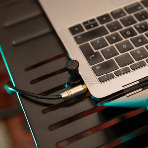 Gravity LTS T 01 - Stativ pentru laptop/mixer cu inaltime reglabila