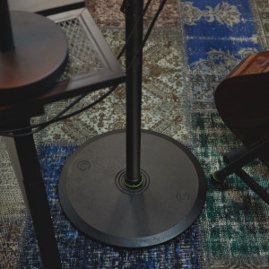 stativ monitor de studio Gravity GSP 3202