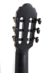Gewa Student Black 4/4 Chitară electro-clasică cu top din molid, cutaway și EQ cu tuner - Img 6