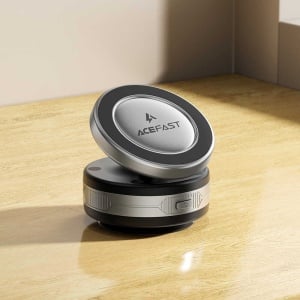 Demonstrație de pivotare la 360 de grade a capului magnetic de pe suportul de bord Acefast AirCharge