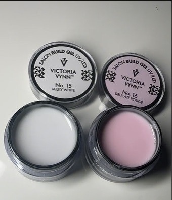 Gel UV/LED 16 Delicate Rouge Victoria Vynn 15ml
