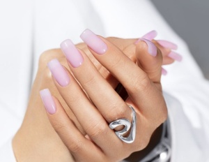 Mega Base Cold Pink Victoria Vynn 15 ml Rubber Base - Img 7