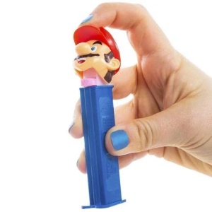 Dispenser PEZ Nintendo Super Mario cu 2 rezerve de bomboane, 17 g - Img 2