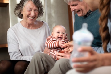 Biberon Philips Avent Natural Response cu dispozitiv anticolici AirFree+, 1 luna+, 260 ml, SCY673/01, Philips - Img 8