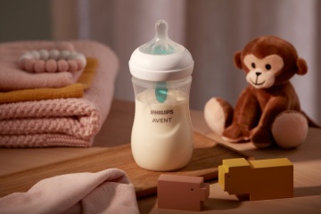 Biberon Philips Avent Natural Response cu dispozitiv anticolici AirFree+, 1 luna+, 260 ml, SCY673/01, Philips - Img 4