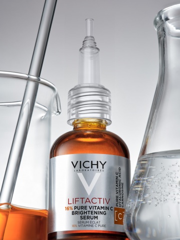 Ser corector antioxidant cu vitamina C Liftactiv Supreme, 20 ml, Vichy - Img 5