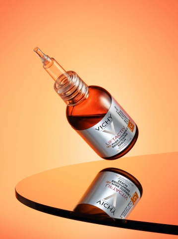 Ser corector antioxidant cu vitamina C Liftactiv Supreme, 20 ml, Vichy - Img 6