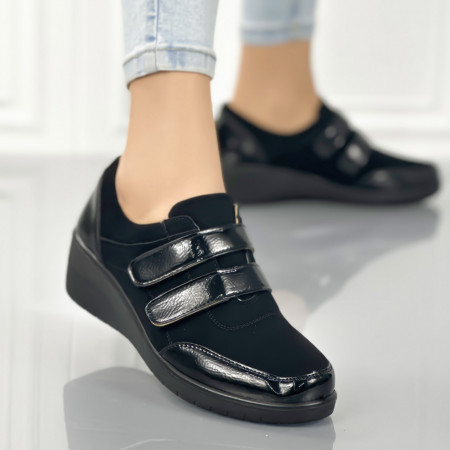 Pantofi Casual Dama cu Platforma Negri din Piele Ecologica Perry