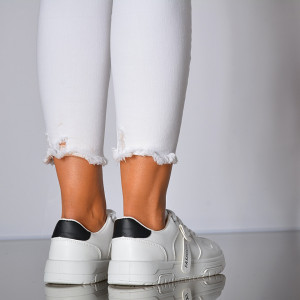 Adidasi Dama Kamila Albi- Need 4 Shoes