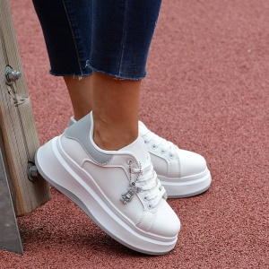 Adidasi Dama Kiraz Albi- Need 4 Shoes