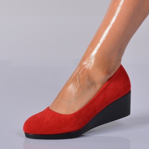 Pantofi Cu Platforma Tatiana Rosii- Need 4 Shoes