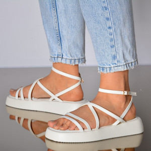 Sandale Cu Platforma Ildiko Albe- Need 4 Shoes