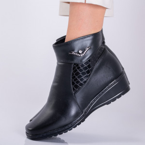 Ghete Dama Imblanite Noni 7 Negre - Need 4 Shoes