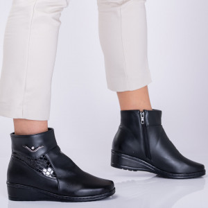 Ghete Dama Imblanite Noni 7 Negre - Need 4 Shoes