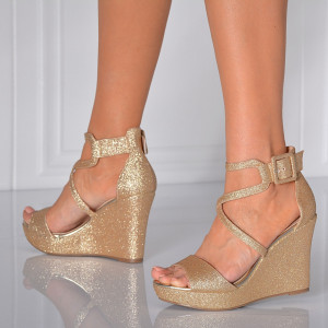 Sandale Cu Platforma Hany Aurii- Need 4 Shoes