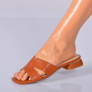 Papuci Cu Toc Karelia Camel- Need 4 Shoes
