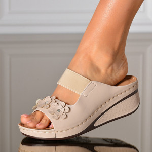Papuci dama Amiga Bej- Need 4 Shoes