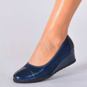 Pantofi Cu Platforma Junia Navy
