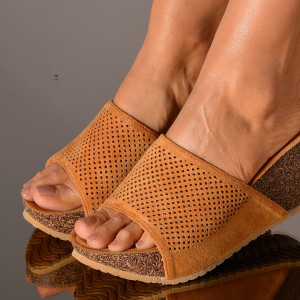 Papuci dama Mirinda Camel- Need 4 Shoes