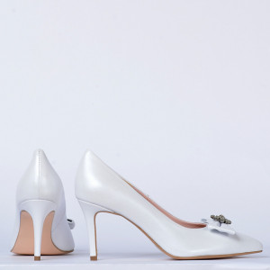 Pantofi Cu Toc Piele Naturala Enyra Albi- Need 4 Shoes