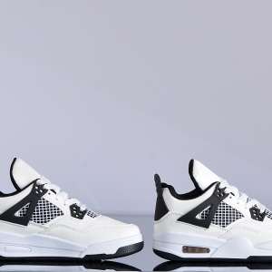 Adidasi Dama Max Alb/Negru- Need 4 Shoes