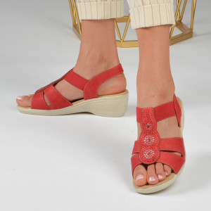 Sandale cu platforma Stela Red - Need 4 Shoes