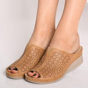 Papuci Dama Oxana Camel- Need 4 Shoes