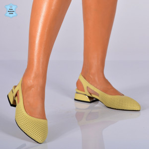 Pantofi Cu Toc Piele Naturala Giulia Galbeni- Need 4 Shoes