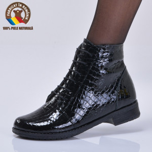 Ghete Dama Piele Naturala Aura 2 Negre - Need 4 Shoes