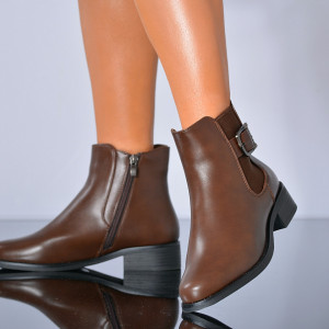 Ghete Dama Imblanite Carissa 2 Maro- Need 4 Shoes