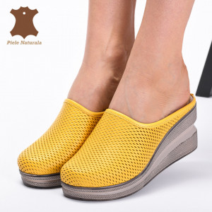 Saboti Medicinali Piele Naturala Rufina Galbeni- Need 4 Shoes