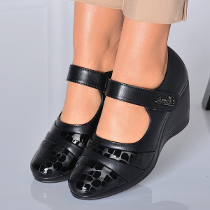 Pantofi Cu Platforma Trixi 2 Negri - Need 4 Shoes