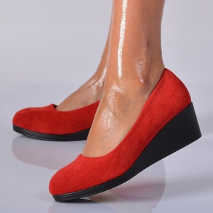 Pantofi Cu Platforma Tatiana Rosii- Need 4 Shoes