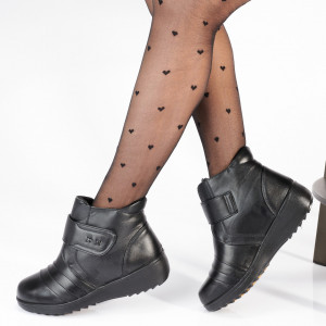 Ghete Dama Imblanite Hilda 7 Negre- Need 4 Shoes