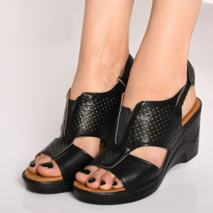 Sandale Cu Platforma Elinor Negre- Need 4 Shoes