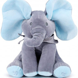Elefant interactiv din plus - vorbeste, canta si flutura urechile